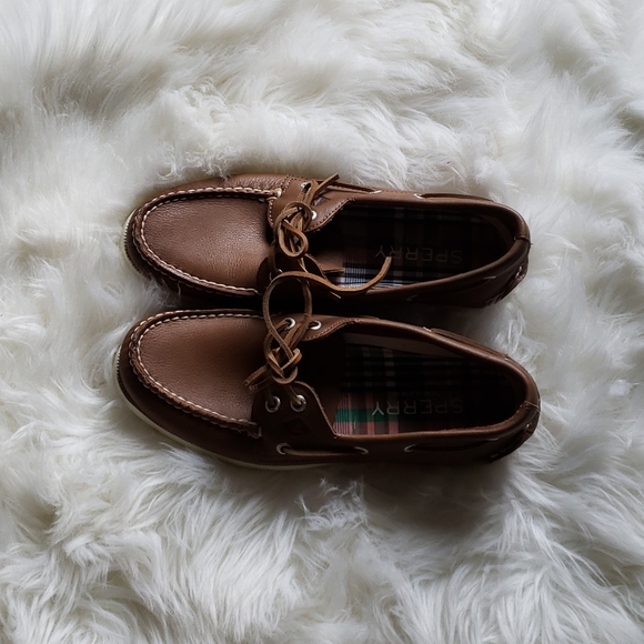 Like new Unisex Sperry - Picture 1 of 2